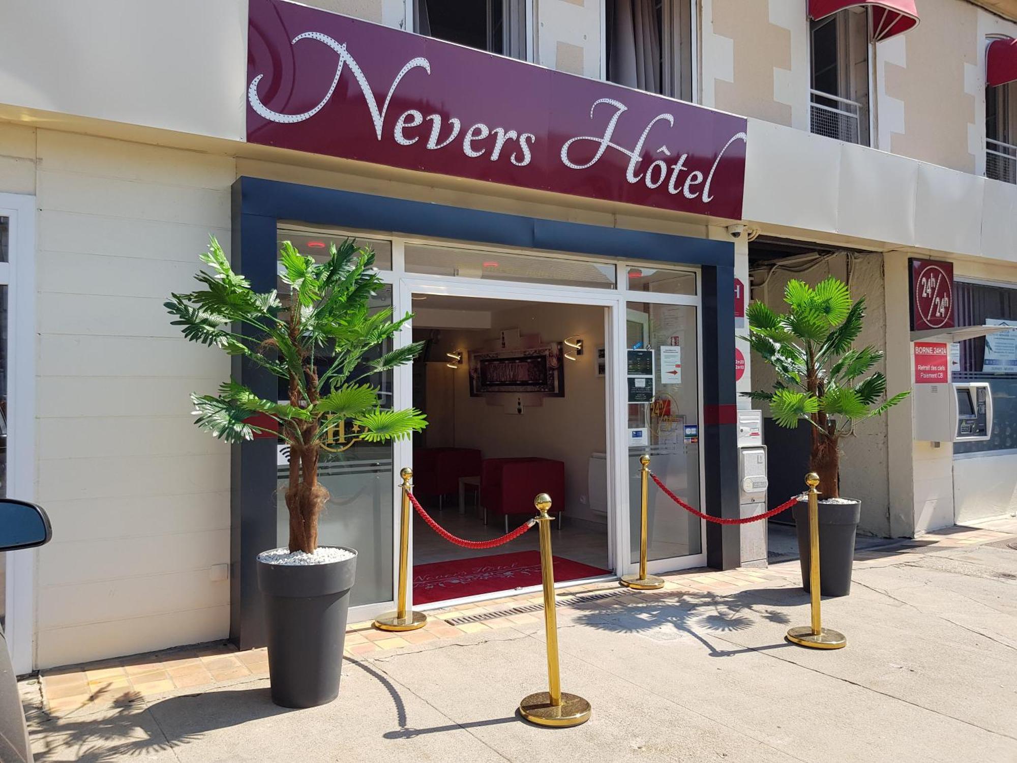 Nevers Hotel Экстерьер фото